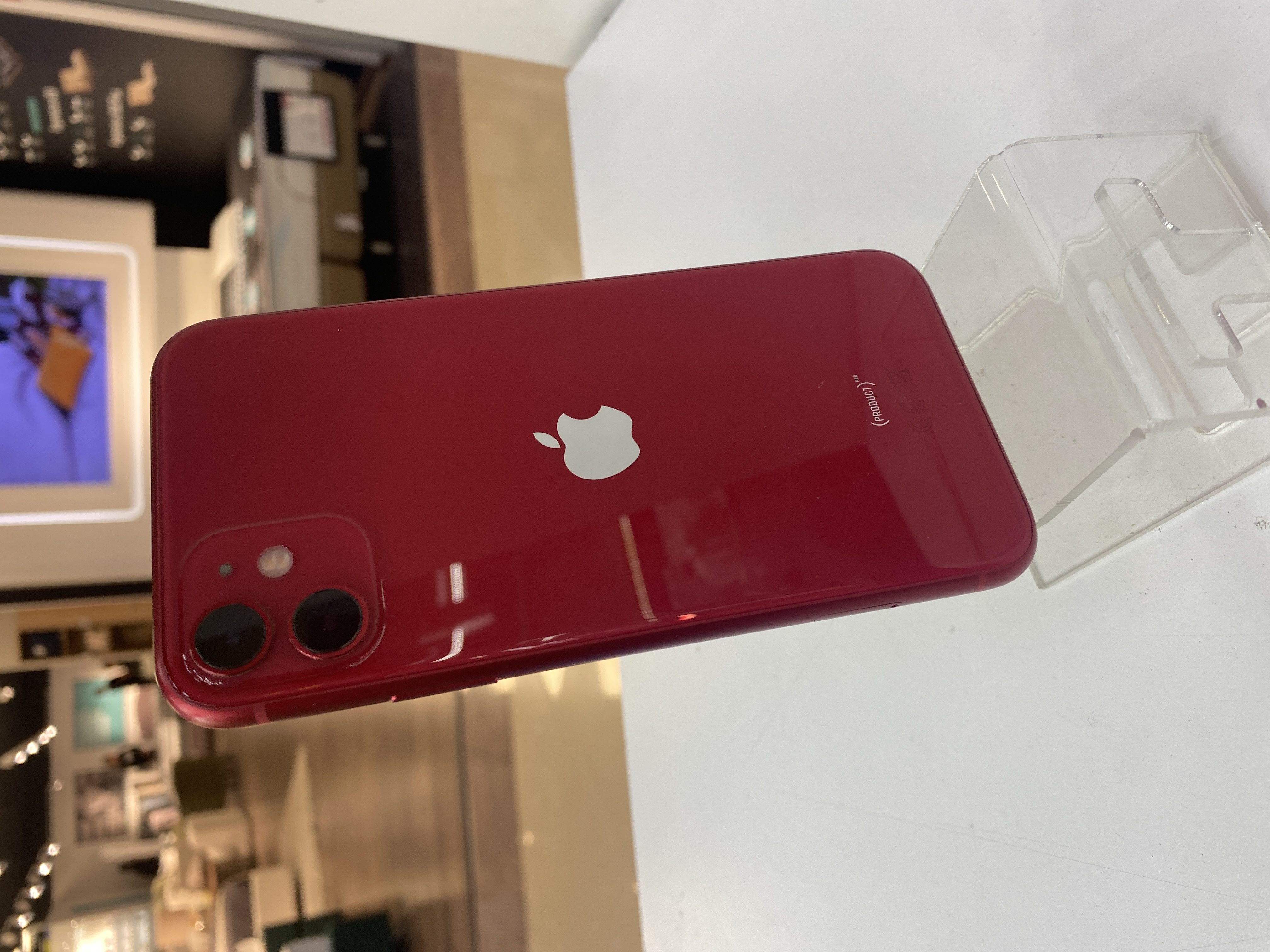 Apple iPhone 11, 4/64, красный, IMEI: 350588702416033